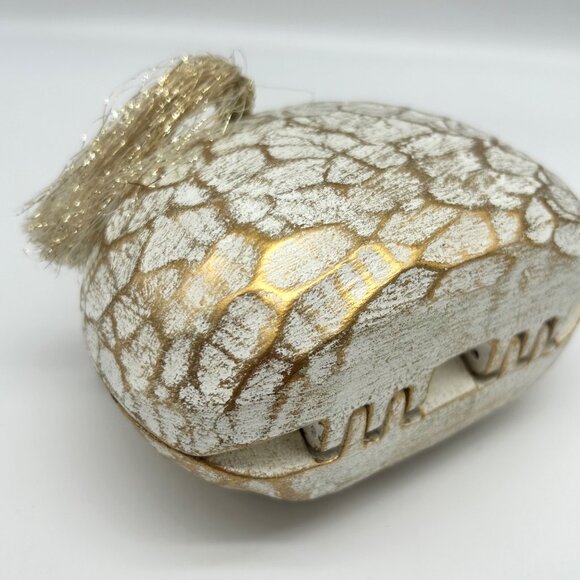 Timmy Woods Handcrafted Ovoid Crossbody Clutch - Picture 6 of 11